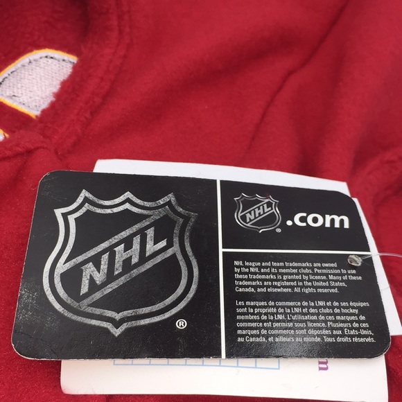 NHL Calgary Flames Hockey Team Dog Fleece Hoodie Sweater Size XX-Large - Picture 7 of 12
